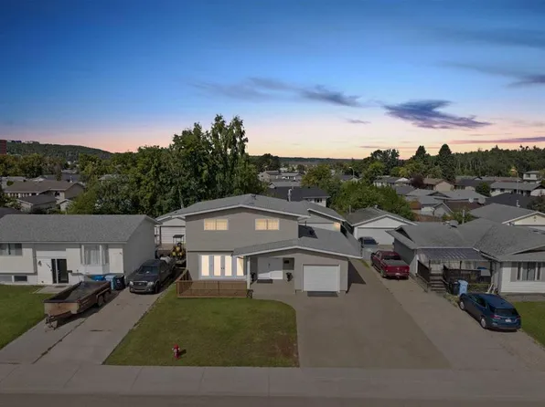 158 SE Father Mercredi St, Wood Buffalo, AB T9H 2A7
