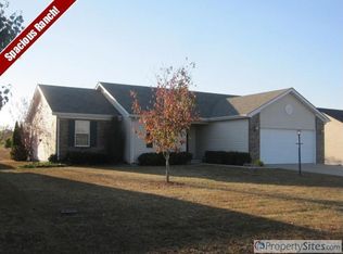 1185 N Solar St, Scottsburg, IN 47170