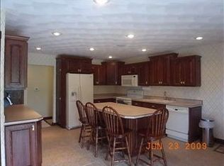 8341 Wildlife Rdg, Dubuque, IA 52003