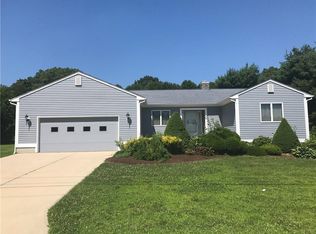 2 Everbloom Dr, Johnston, RI 02919