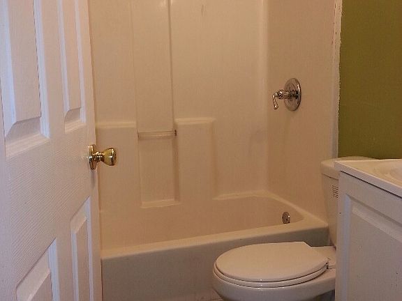 4th image of 80 Waverly Street # Fl 2nd
