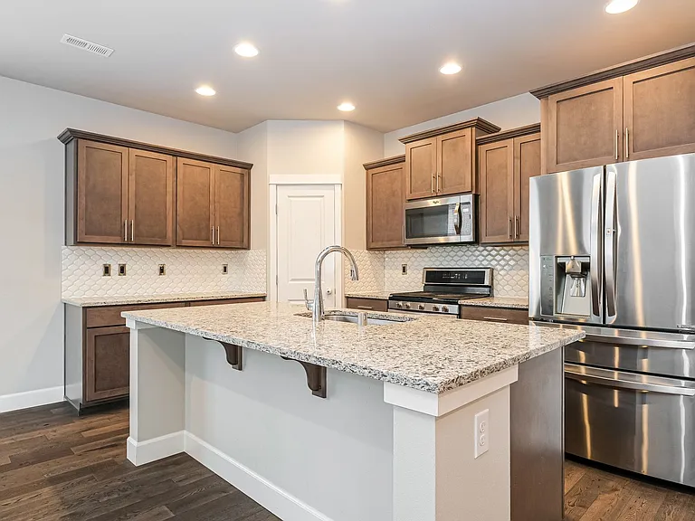 9701 S 245th Pl — Photo 3