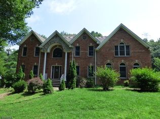 24 Pleasant Hill Rd, Chester, NJ 07930