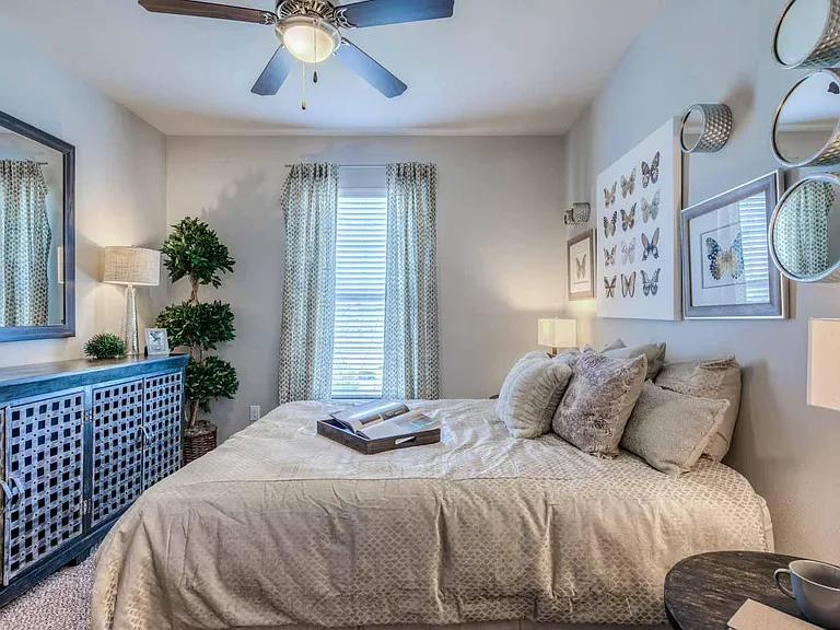 Catalon at Lago Mar I & II — Photo 9