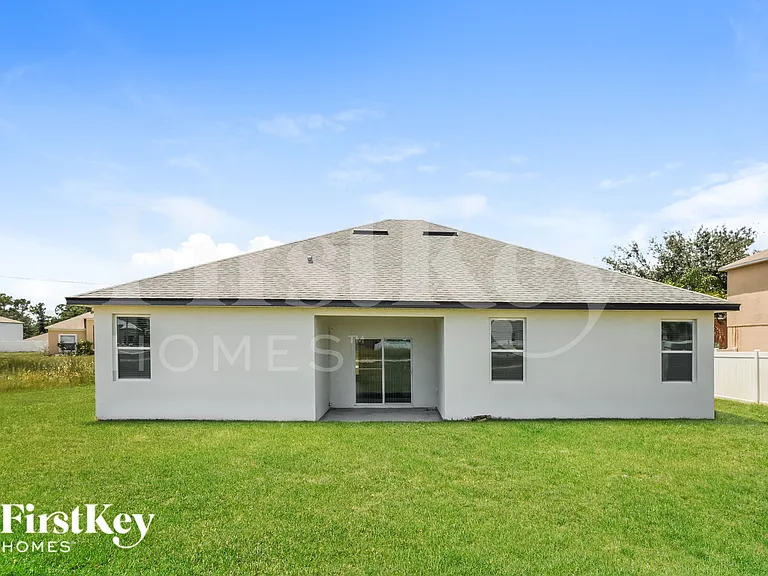301 Cimarron Ct — Photo 15