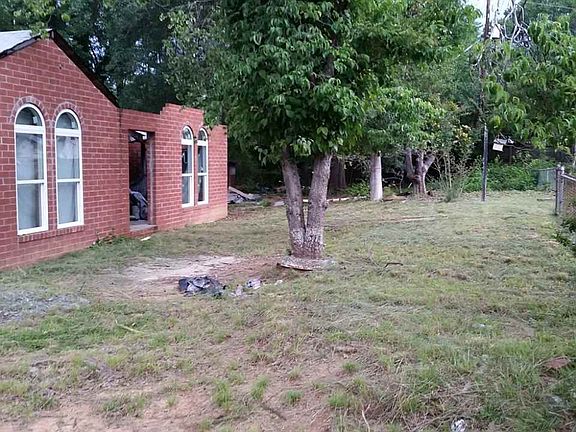 2nd image of 112 Olivia Dr