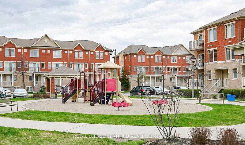 Mississauga Townhouse for rent - 2 Bedrooms — photo 48