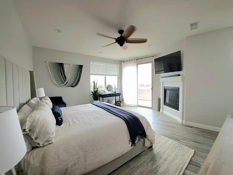 2nd Floor Master Suite