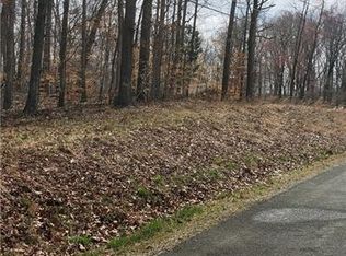 2309 Rothwood Acres Rd, Greensboro, NC 27406