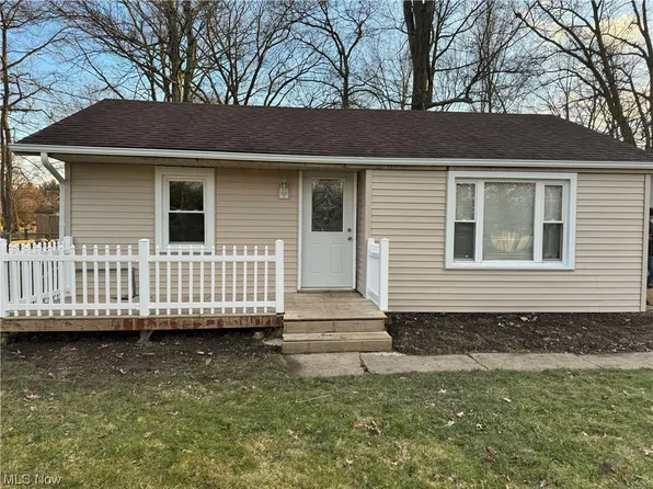 1832 Eastmoor St, Alliance, OH 44601