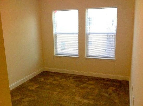 5th image of 1935 N Gratz St APT B