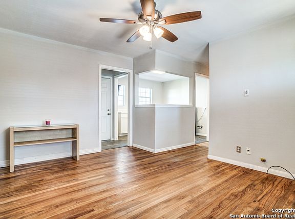 3rd image of 6202 Macdona St
