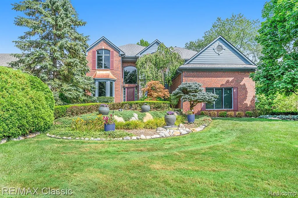 2812 Duffers Ln photo 1