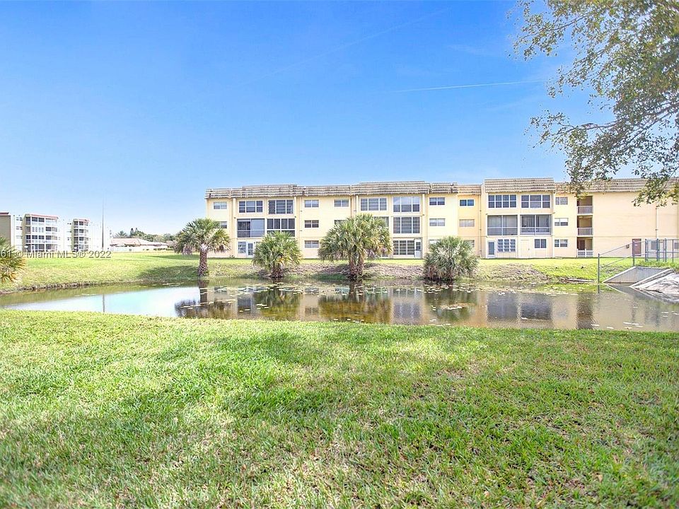 1st image of 8600 Sunrise Lakes Blvd APT 106