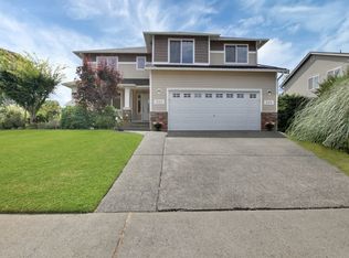 208 Michell Ln NE, Orting, WA 98360