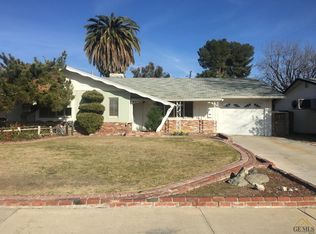 812 Cherry Hills Dr, Bakersfield, CA 93309