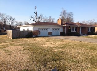 4902 Paramount Dr, Louisville, KY