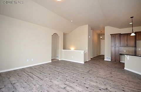 5th image of 6132 W 8th St