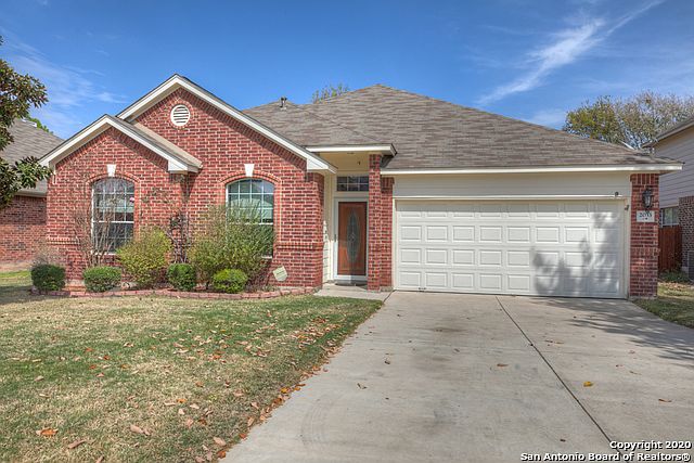 1st image of 2033 Warwick Pl