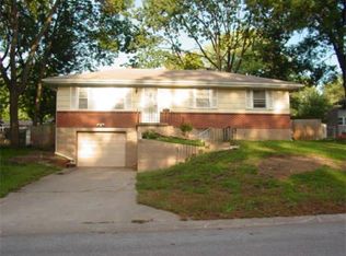5045 N Michigan Ave, Kansas City, MO 64118