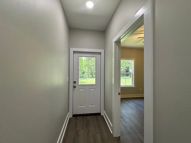 1332 Jackson St — Photo 23