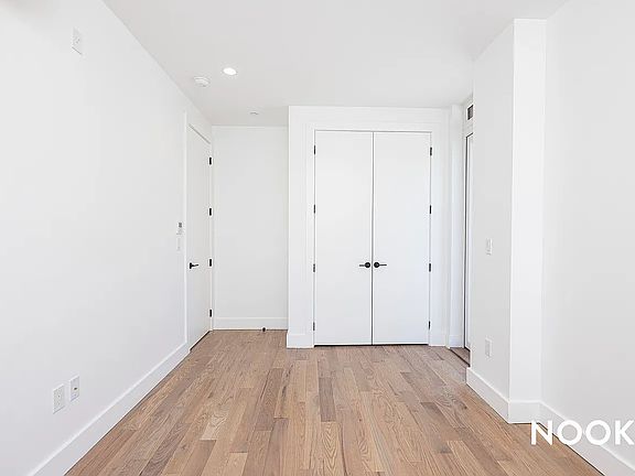 3rd image of 230 N 7th St #212