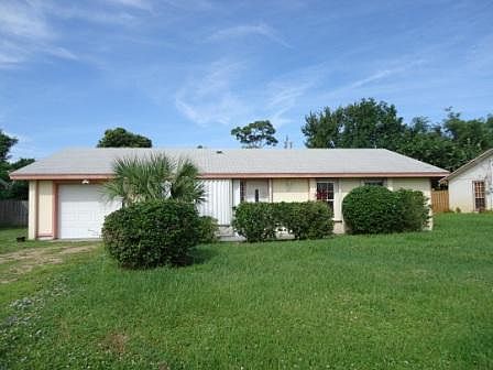1st image of 385 S 11th Court