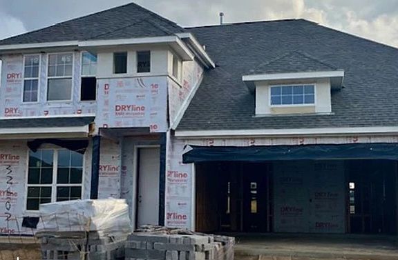 Construction progress - 32407 Magnolia Glen Drive