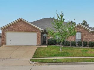 7907 Rattlers Ct, Arlington, TX 76002