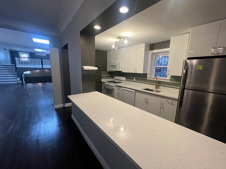 471 Palisade Ave #1 — Photo 7