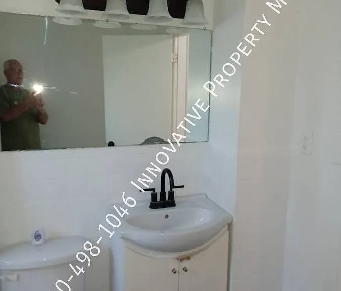 1150 Peachtree Dr — Photo 32