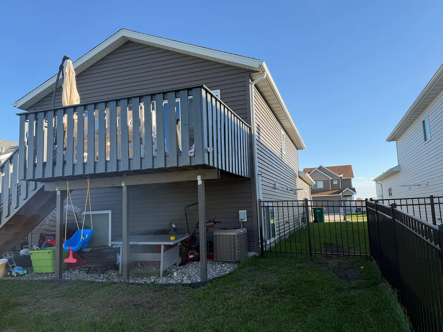 3 bed, 1790 sqft, $1,850 — Photo 3