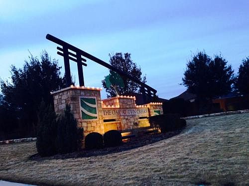 2nd image of 10209 Salem Oak Cv