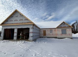 131 Merrimack St, Hooksett, NH 03106