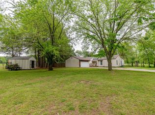 100 Sprague Ln, Farmington, AR 72730