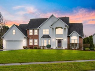 93 Sotheby Dr, Rochester, NY 14626