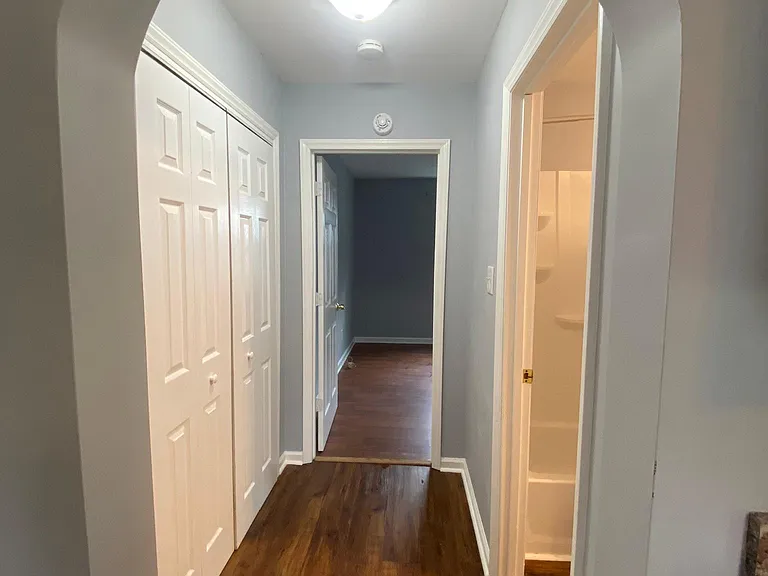 57 Ashlawn Dr — Photo 6