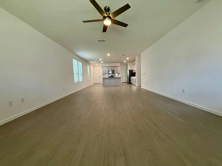 15349 Dapple Bluff Ln — Photo 7