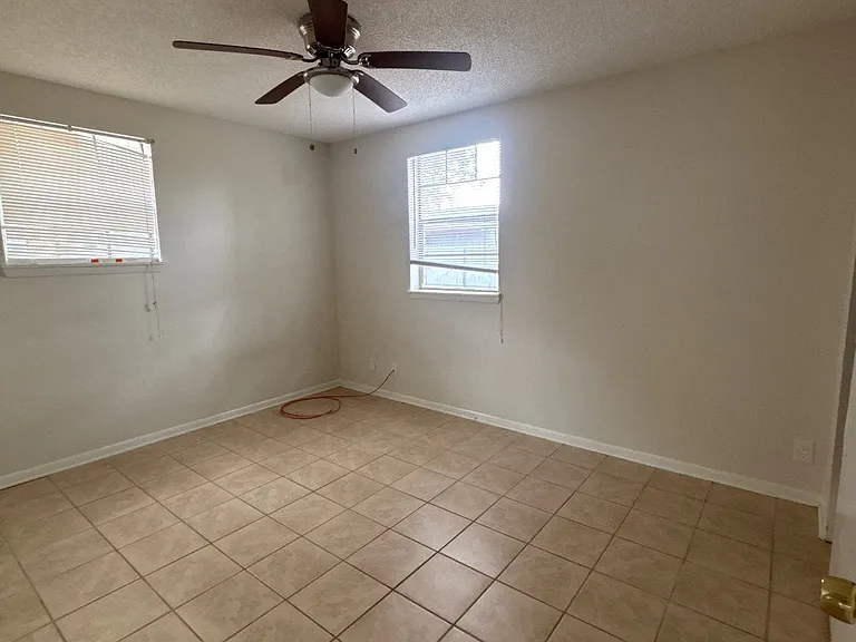 8352 Homeport Ct #1A — Photo 20