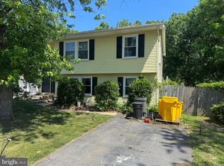 1345 Chapelview Dr, Odenton, MD 21113