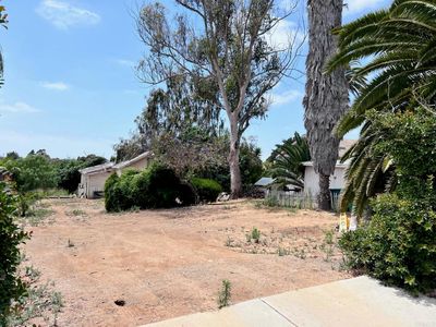 1443 Avocado Rd, Oceanside, CA, 92054