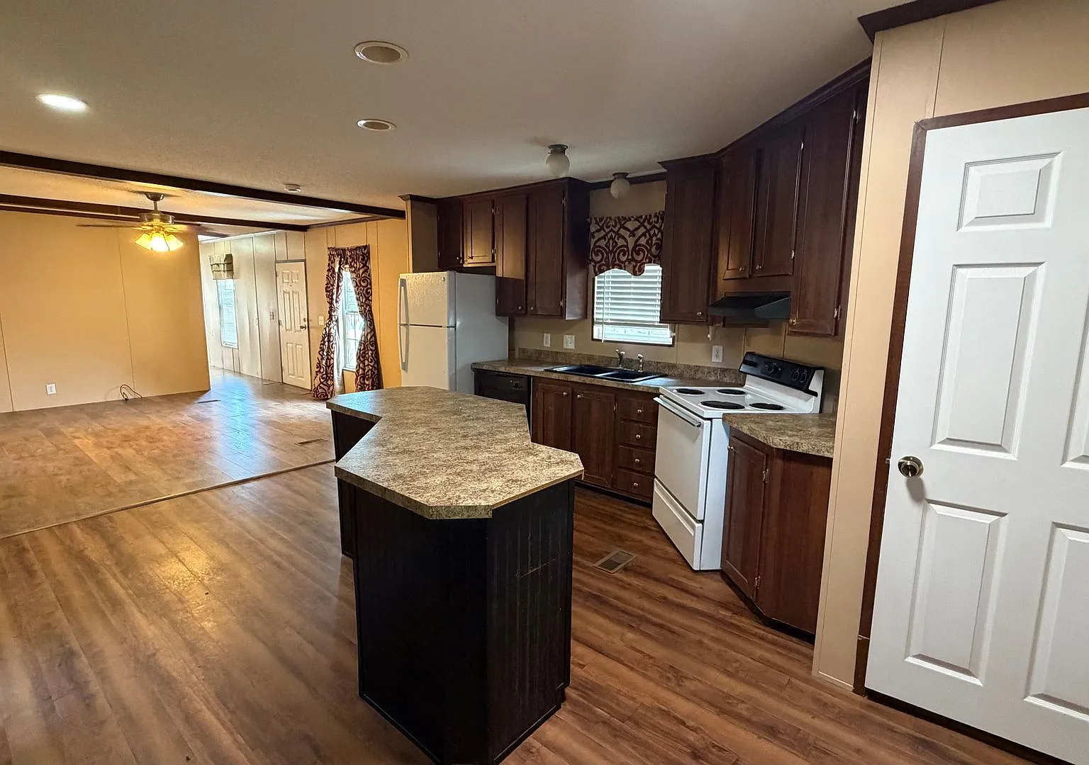 4334 Brannon Road — Photo 4