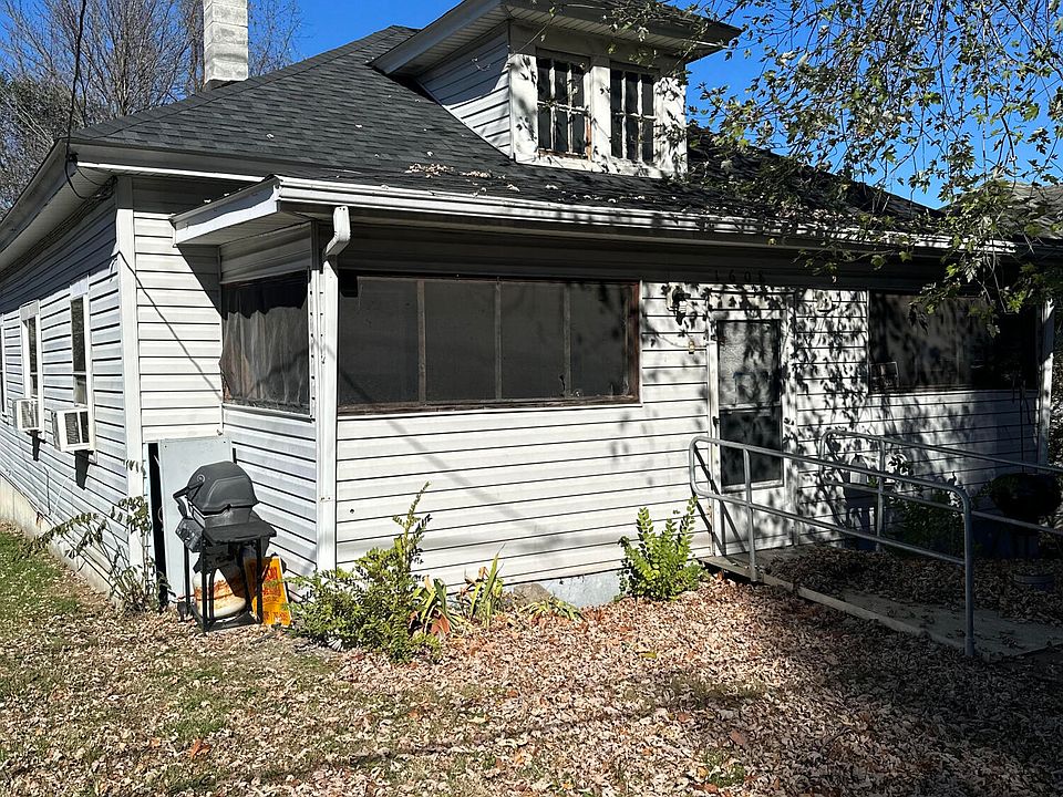 1st image of 1608 Church Ave SE