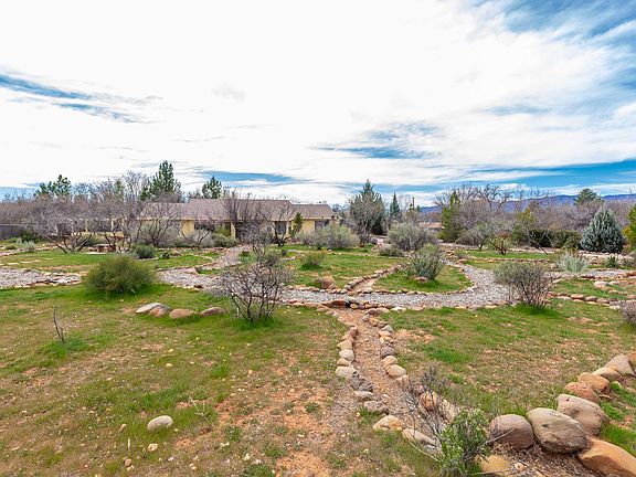 2nd image of 10635 E Willow Dr