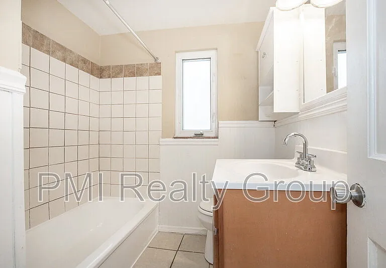 645 Babbitt Rd — Photo 16