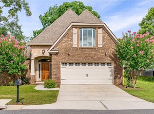 1060 Linlen Ave, Mobile, AL 36609