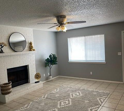 3rd image of 1808 Agua Dulce St