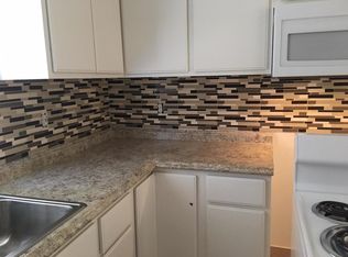 1274 Arctic Ave, Thermal, CA 92274