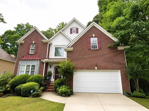 1441 Hada Ln, Lawrenceville, GA 30043