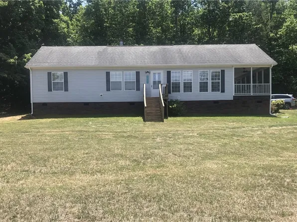 1044 Bunnie Trail, Hamptonville, NC 27020